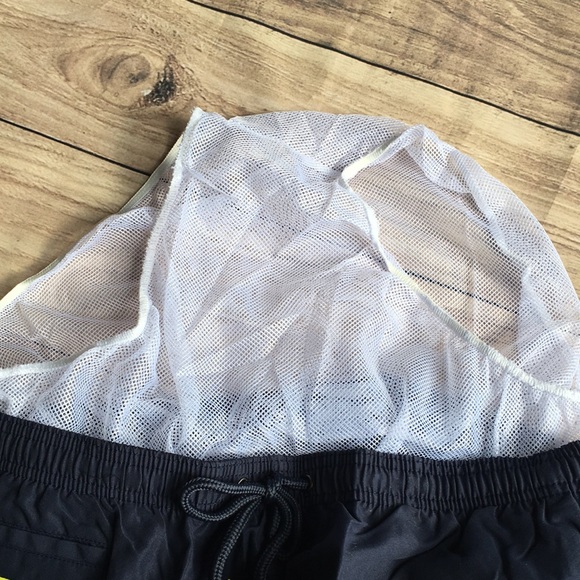 Navy Draw String Elastic Waist Swim Trunks Size Medium - Picture 5 of 7